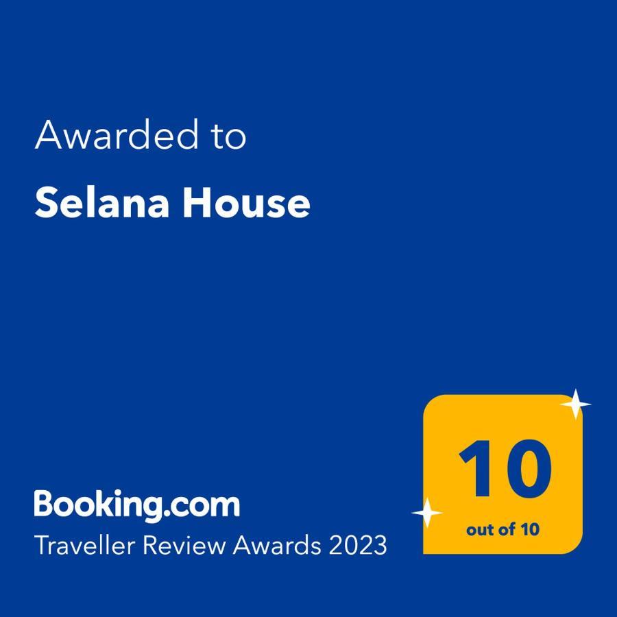 Selana House With Outdoor Pool Villa มัสติคารี ภายนอก รูปภาพ